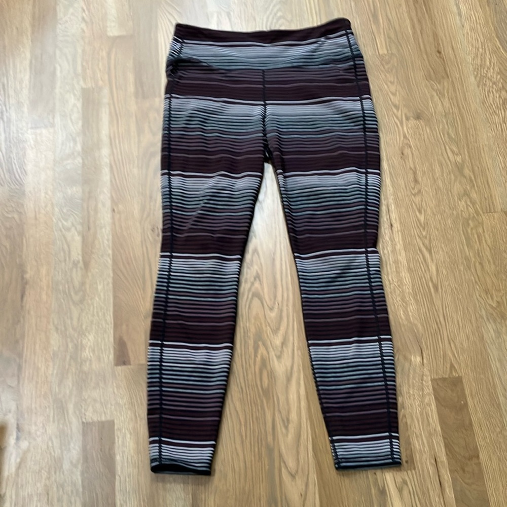 Athleta Women’s White Black Purple Striped Athletic Full Length Leggings